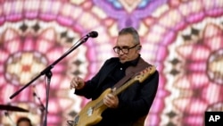 La muerte de Marciano Cantero, líder de una de las agrupaciones más emblemáticas del rock latinoamericano en la década de los 80 y 90, falleció, el viernes 8 de septiembre, a los 62 años en su natal Mendoza, Argentina.