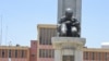 Estátua de Agostinho Neto no Huambo