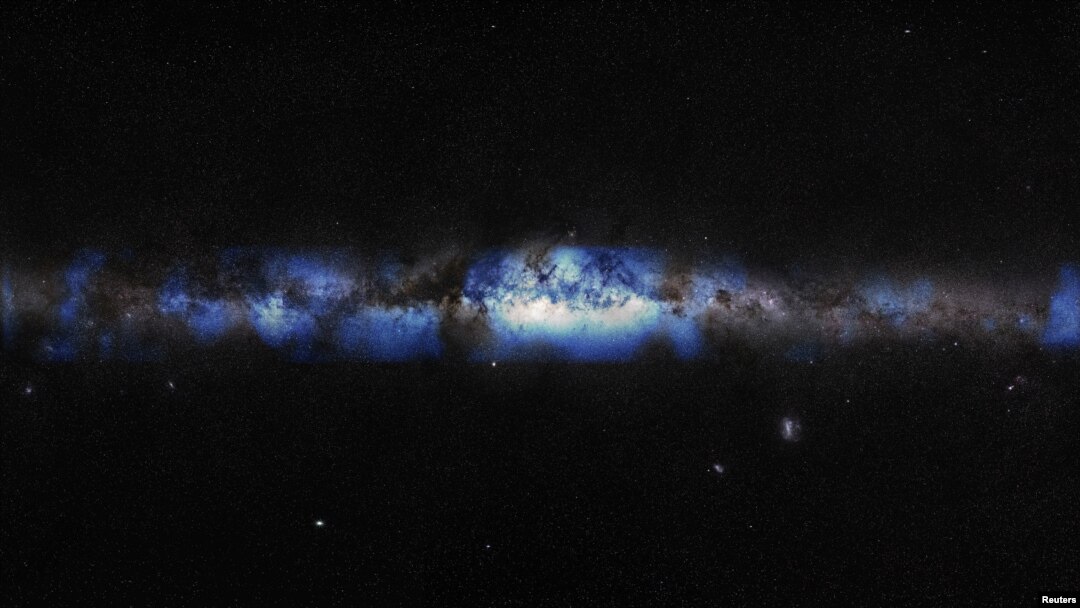 An artist's composition of the Milky Way seen with a neutrino lens (blue) is shown in this undated handout image. (Lily Le & Shawn Johnson)/ESO (S. Brunier)/Handout via REUTERS )