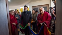 ཏཱ་ལའི་བླ་མ་དཔེ་མཛོད་དང་ཡིག་ཚགས་ཁང་གི་གཟེངས་རྟགས་སྒྲིག་གཤོམ་ཁང་རྒྱ་ཆེའི་མི་མང་ལ་མཇལ་རྒྱུའི་ལས་གཞི་དབུ་འབྱེད་གནང་བ། 