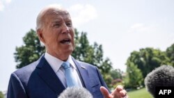 Президент Джо Байден отвечает на вопросы прессы в Белом доме. 16 августа 2024г.