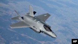 Истребитель ВВС США F-35 Lightning II в ходе патрульной миссии НАТО в воздушном пространстве Польши. 24 февраля 2022