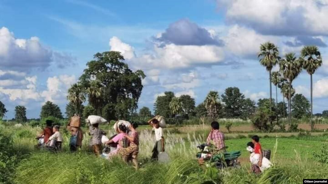 စစ်ရှောင်ဒုက္ခသည်များ (Photo: C J)