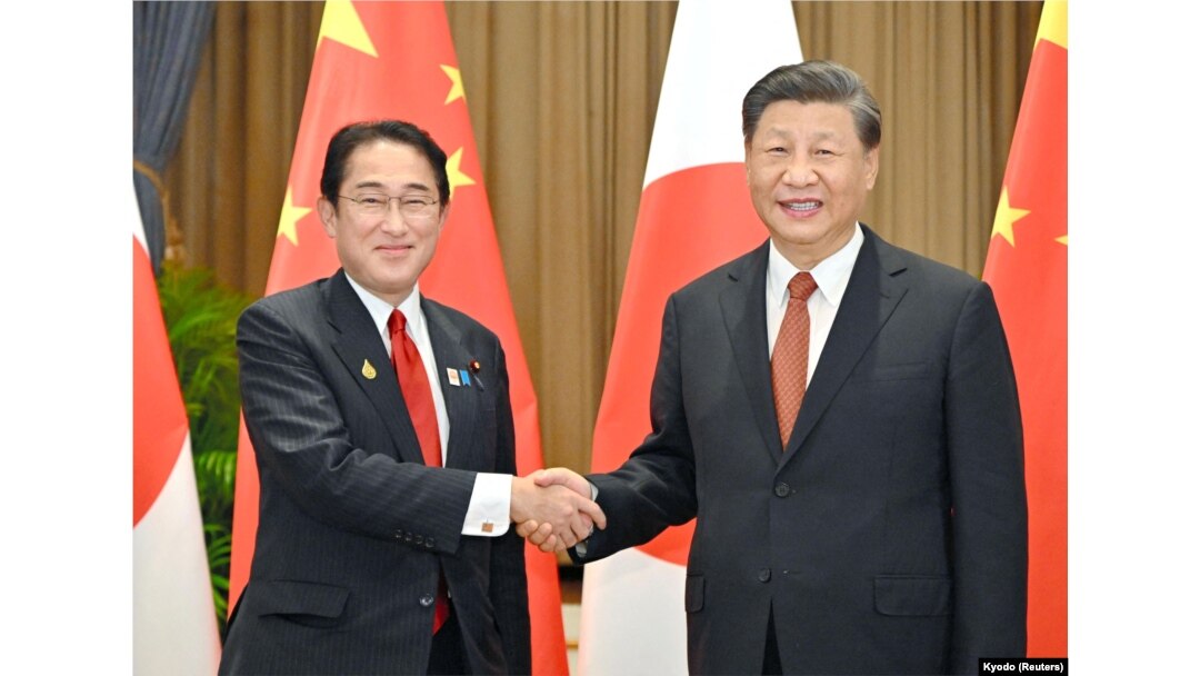 2022年11月17日日本首相岸田文雄與中國領導人習近平在曼谷參加亞太經合組織會議期間見面