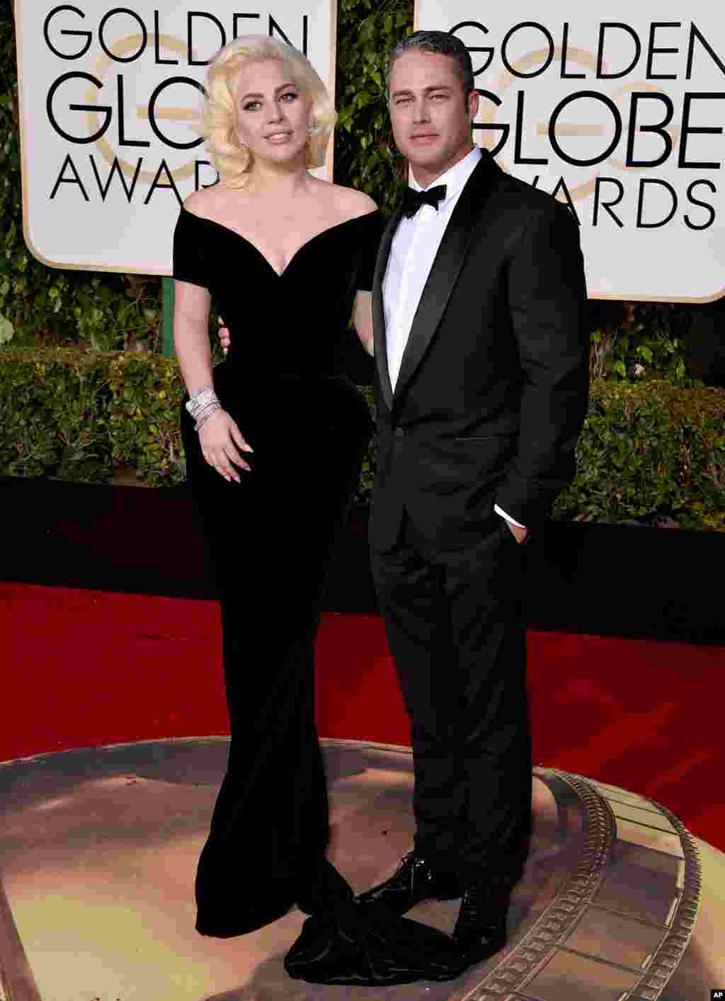 Lady Gaga ve Taylor Kinney