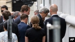 El secretario de Estado de EE.UU., John Kerry, legend al sitio de las negociaciones nucleares en Viena, este miércoles, 8 de julio de 2015.
