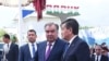 Qirg'iziston va Tojikiston rahbarlari chegara hududida uchrashmoqda, 2019-yil 26-iyul.