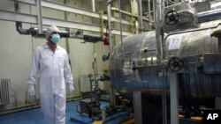 伊朗德黑兰以南伊斯法罕城外的铀转换设施 - 资料照片