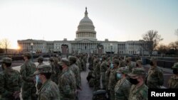 En fotos: Guardia Nacional resguarda Washington en vísperas de inauguración presidencial
