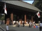 日本兩閣員參拜靖國神社