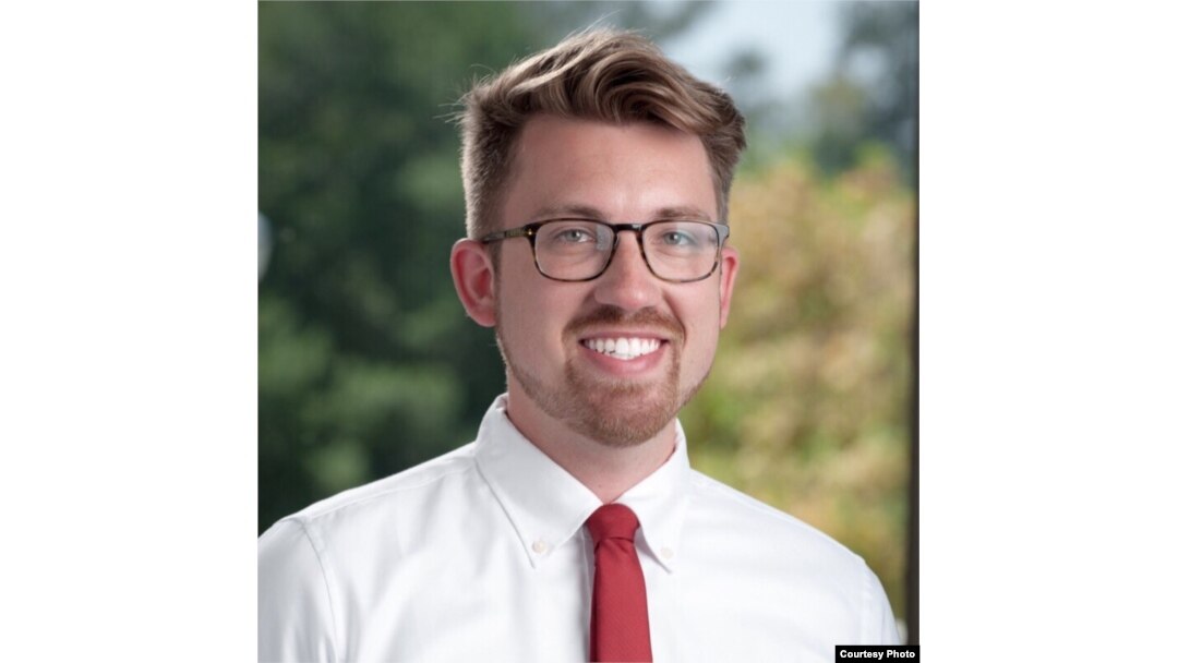 Charlie Leizear, director of first-year admission at Occidental College.