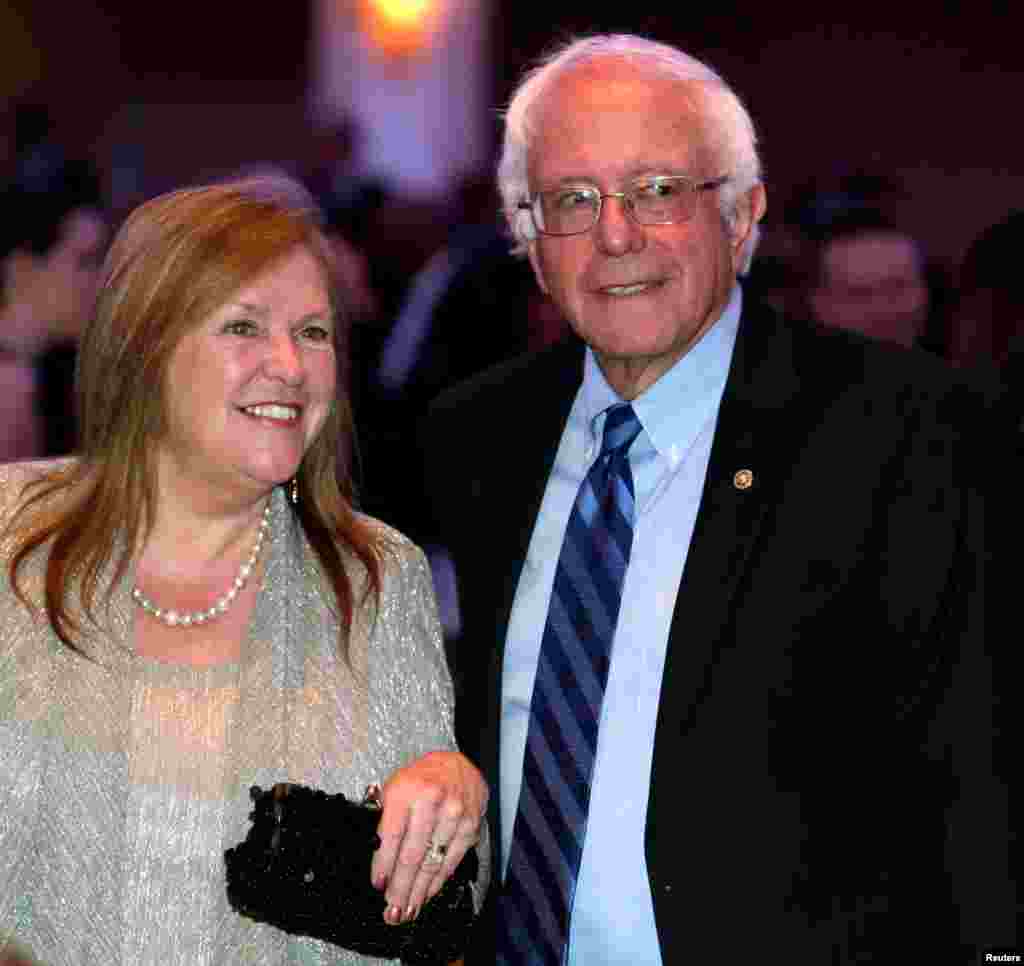 Democratic U.S. presidential candidate Bernie Sanders and his wife, Jane, attend the White House Correspondents' Association annual dinner in Washington, April 30, 2016.