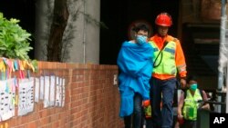 11月19日總共已有大約600人離開了理工大學校園