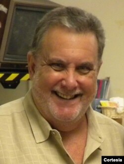 Jerry Del Castillo, periodista deportivo