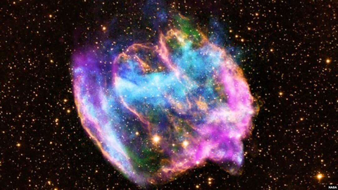 X-Ray images of supernova remnant called W49B.