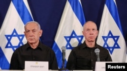 Primeiro-ministro de Israel, Benjamin Netanyahu, e ministro da Defesa, Yoav Gallant, Telavive (Foto de Arquivo)
