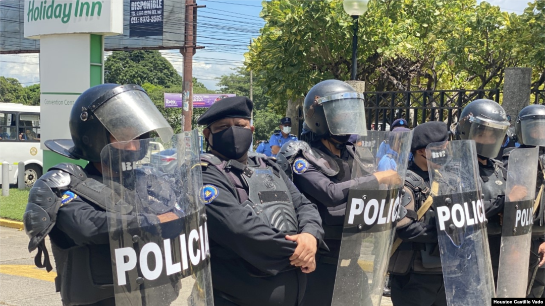 La policía nicaragüense ha ejecutado los arrestos de las últimas semanas en Nicaragua. Foto archivo Houston Castillo.