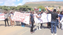 Manifestaçao no Lubango sem intervenção e sem incidentes - 1:00