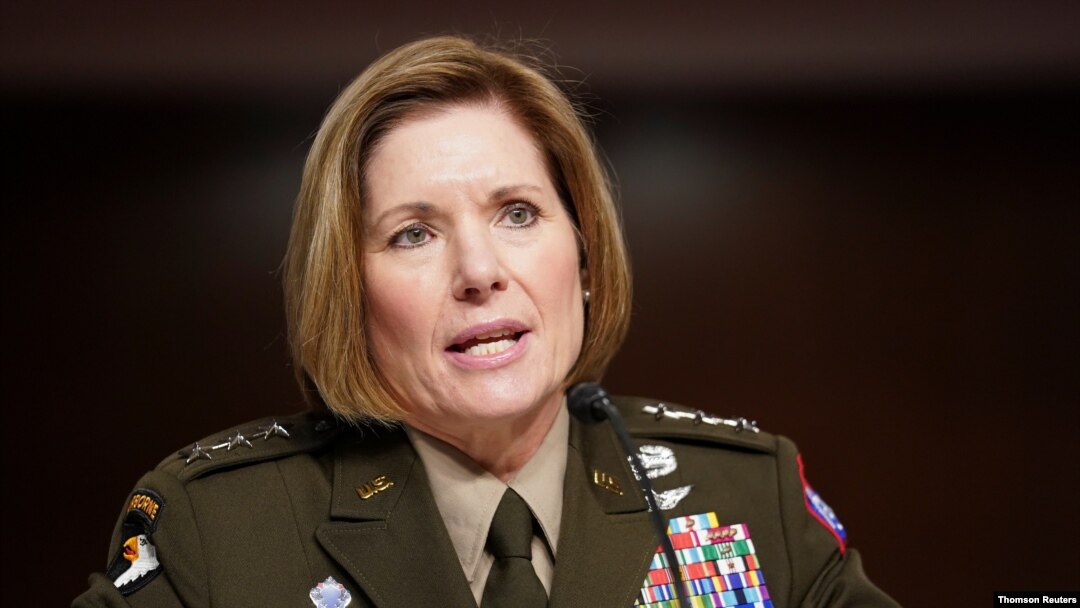 Teniente General del Ejército de Estados Unidos, Laura J. Richardson, en una audiencia de confrimación ante el Senado el 3 de agosto de 2021.