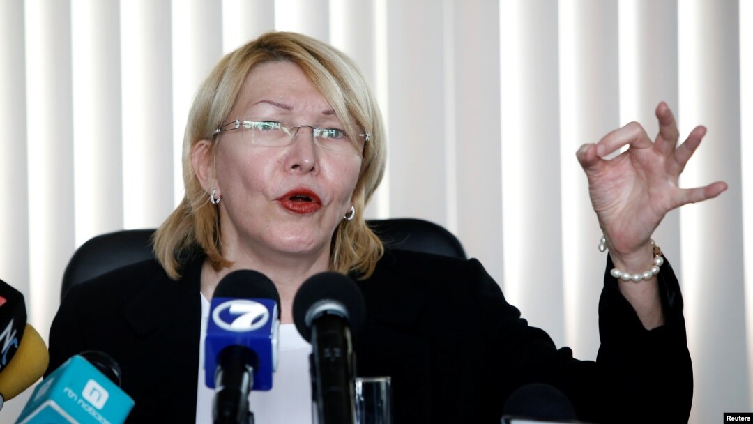 La exfiscal de Venezuela Luisa Ortega dijo que cuenta con pruebas y testimonios de las personas para "negociar" directamente con Maduro el financiamiento de las campañas presidenciales.